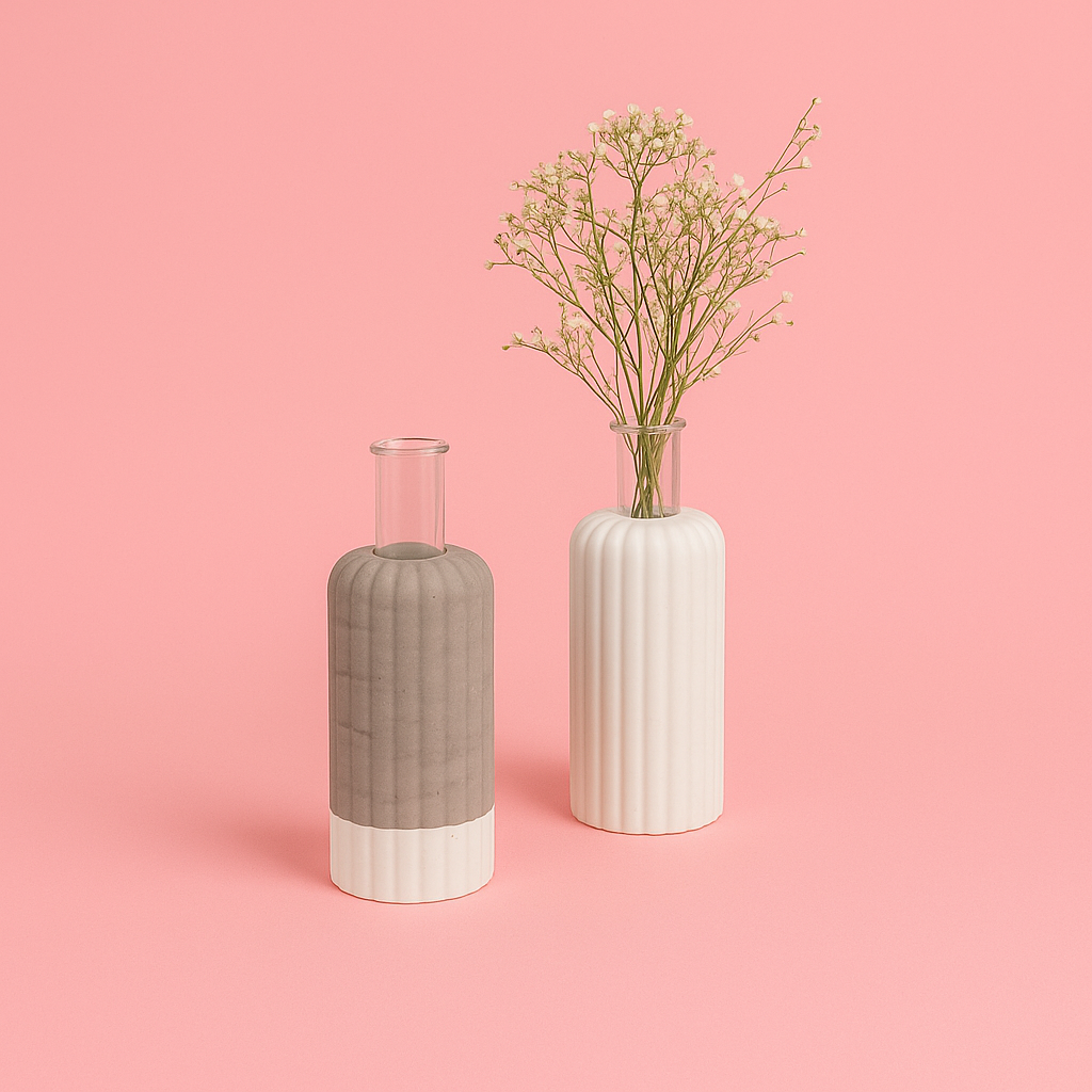 Silicone mold, ribbed vase
