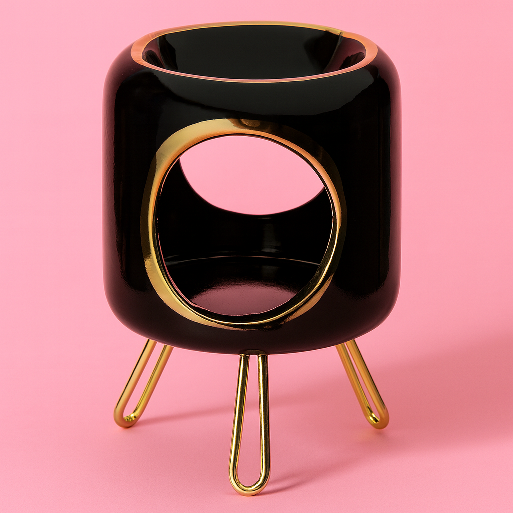 Bruleur aux pieds dorés