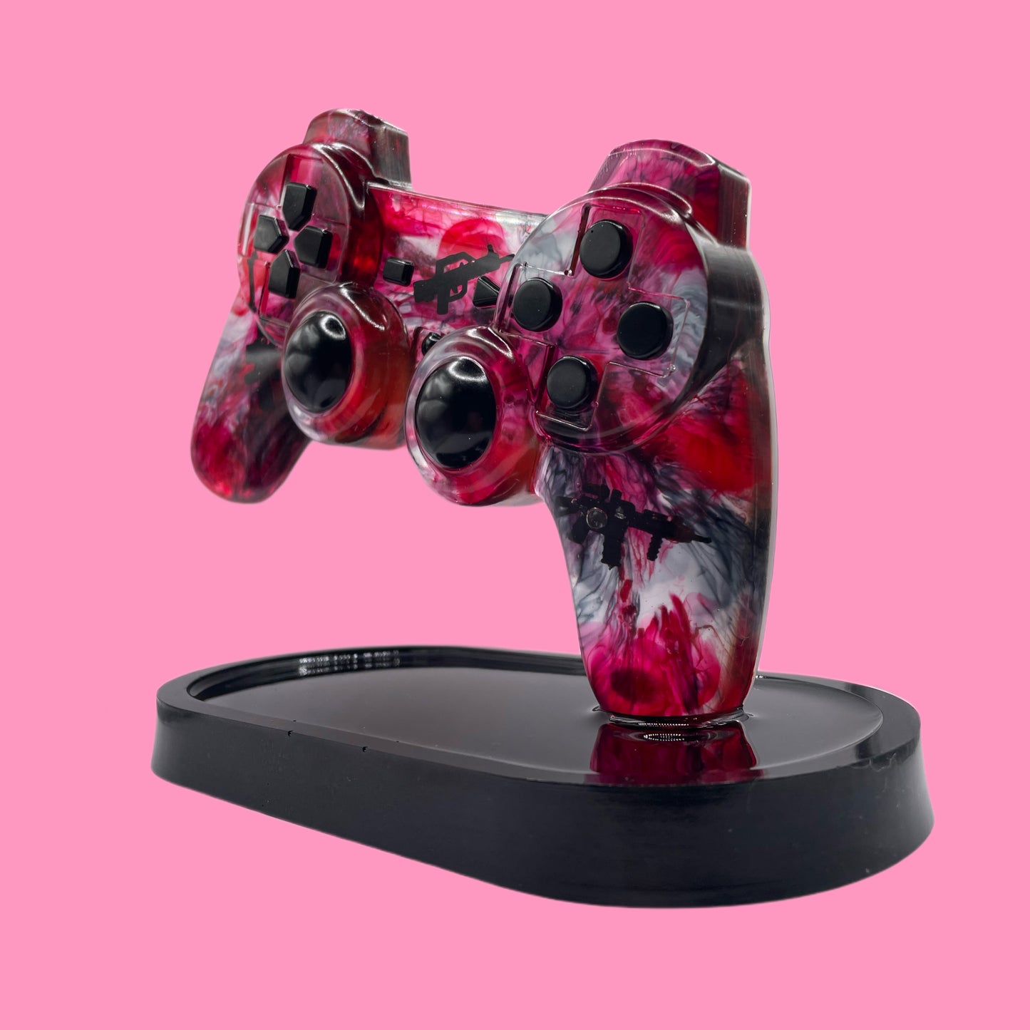 Manette Red & Gun