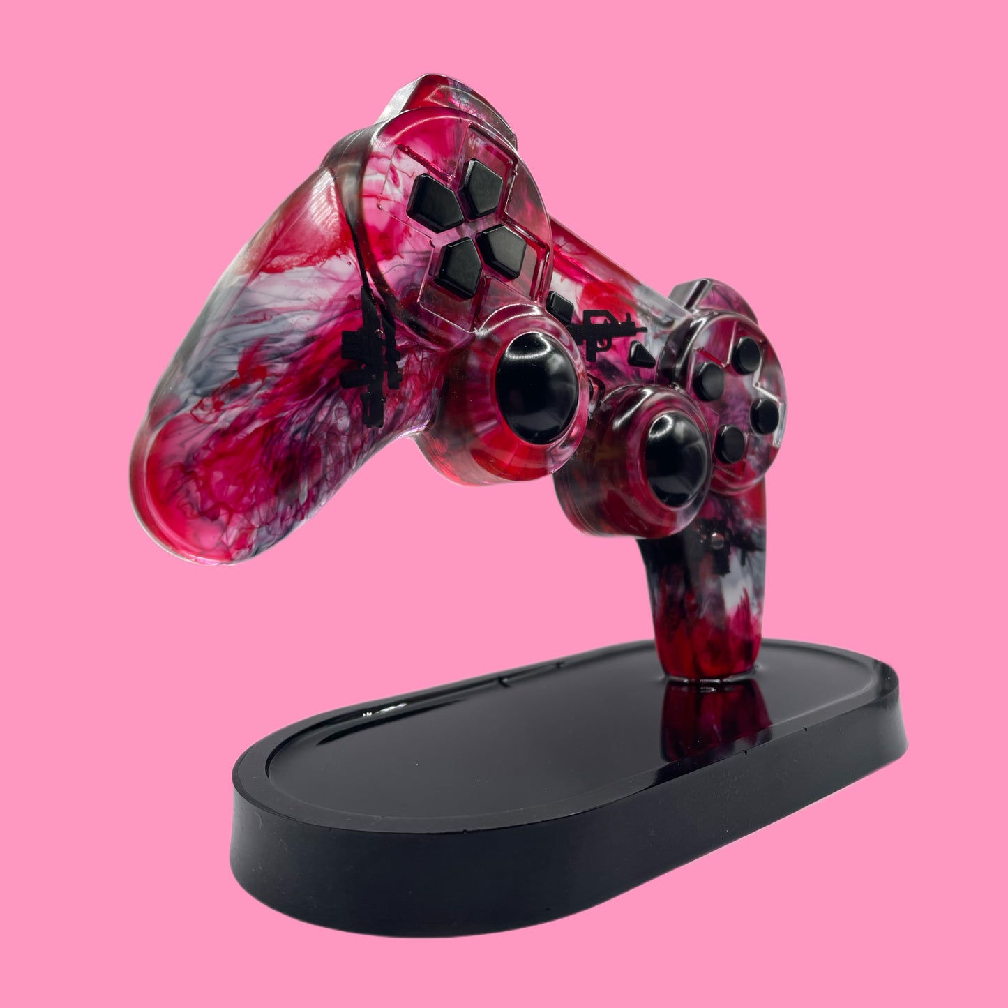Manette Red & Gun
