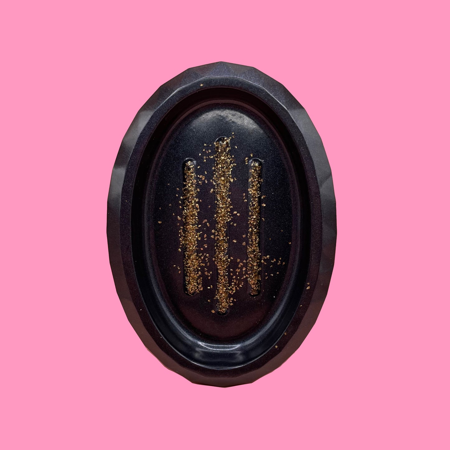 Black soap dish