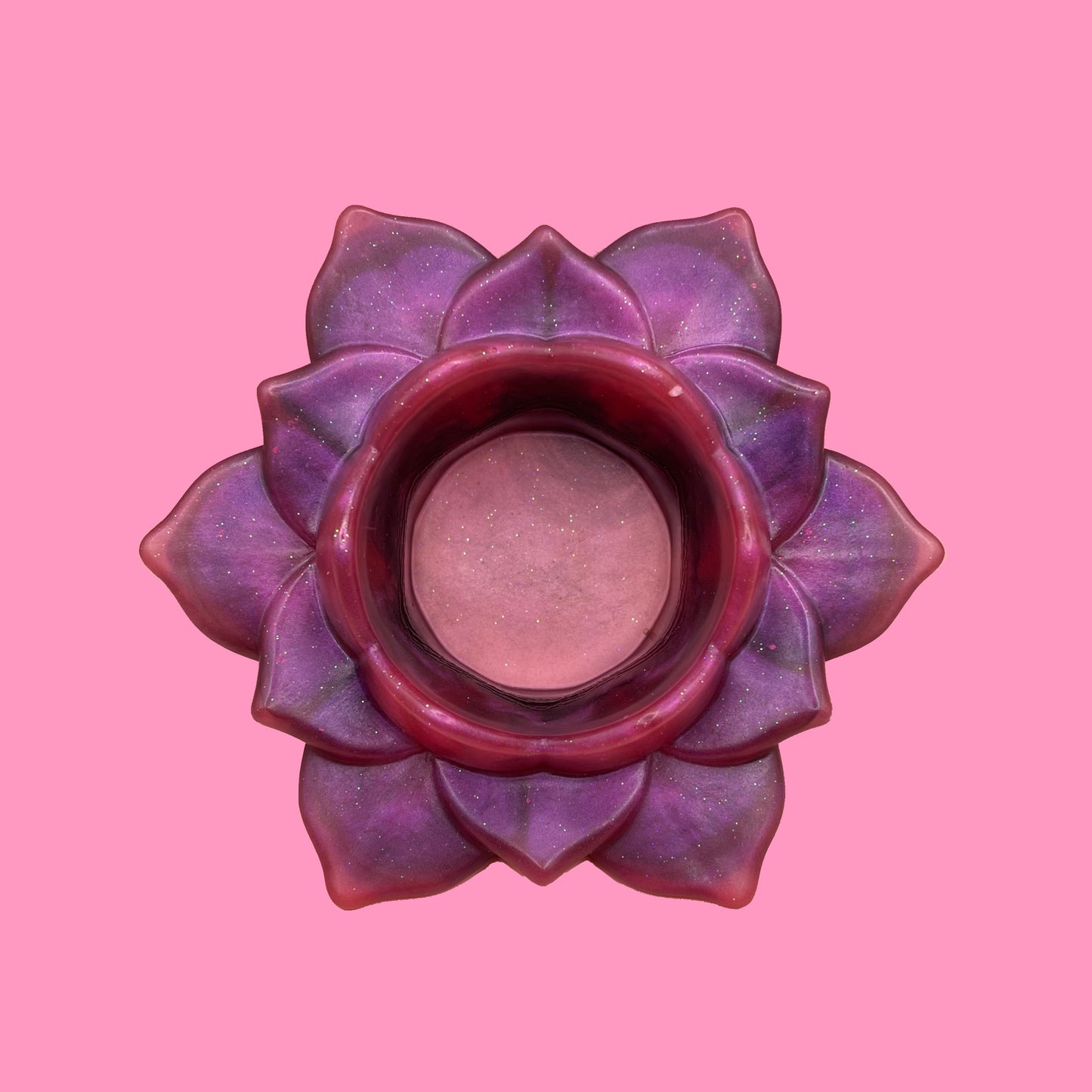Violet candle holder