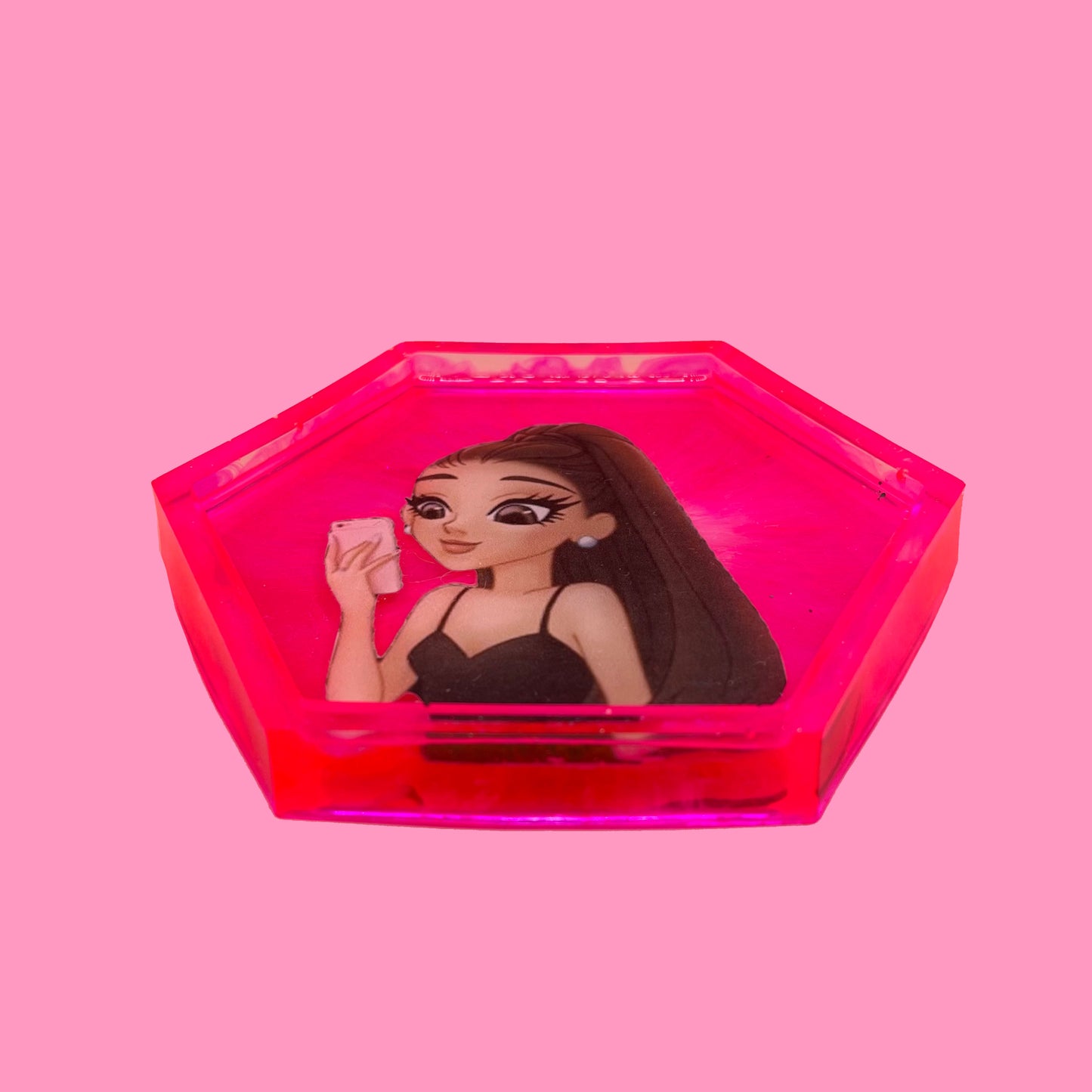 Ariana Grande - Phone