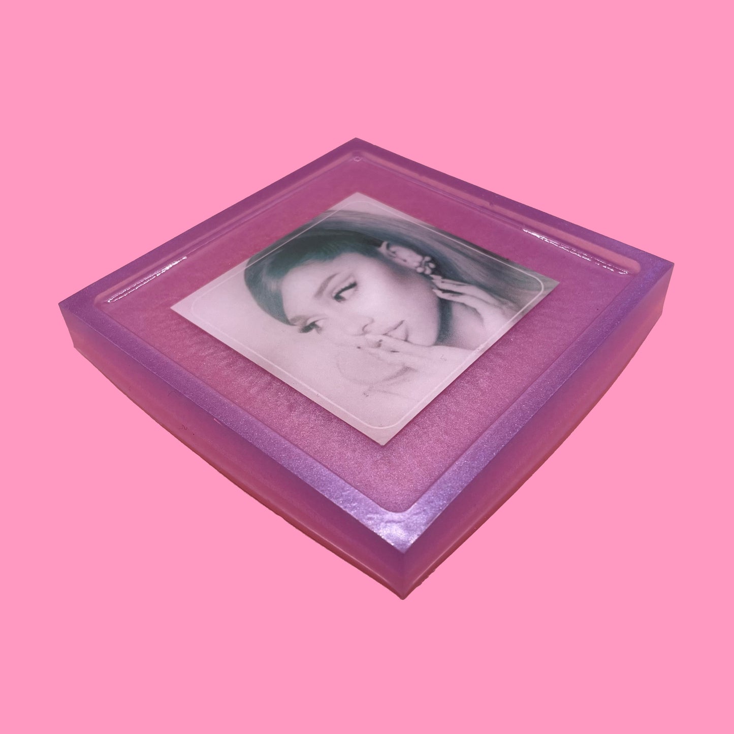 Ariana Grande - Positions