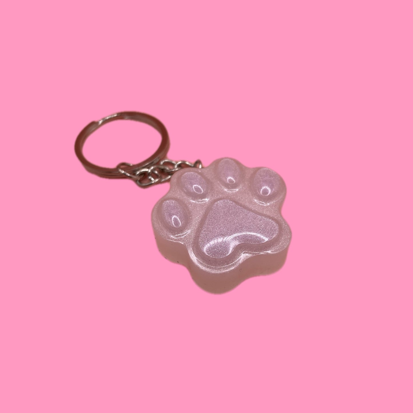 White & glitter paw pads