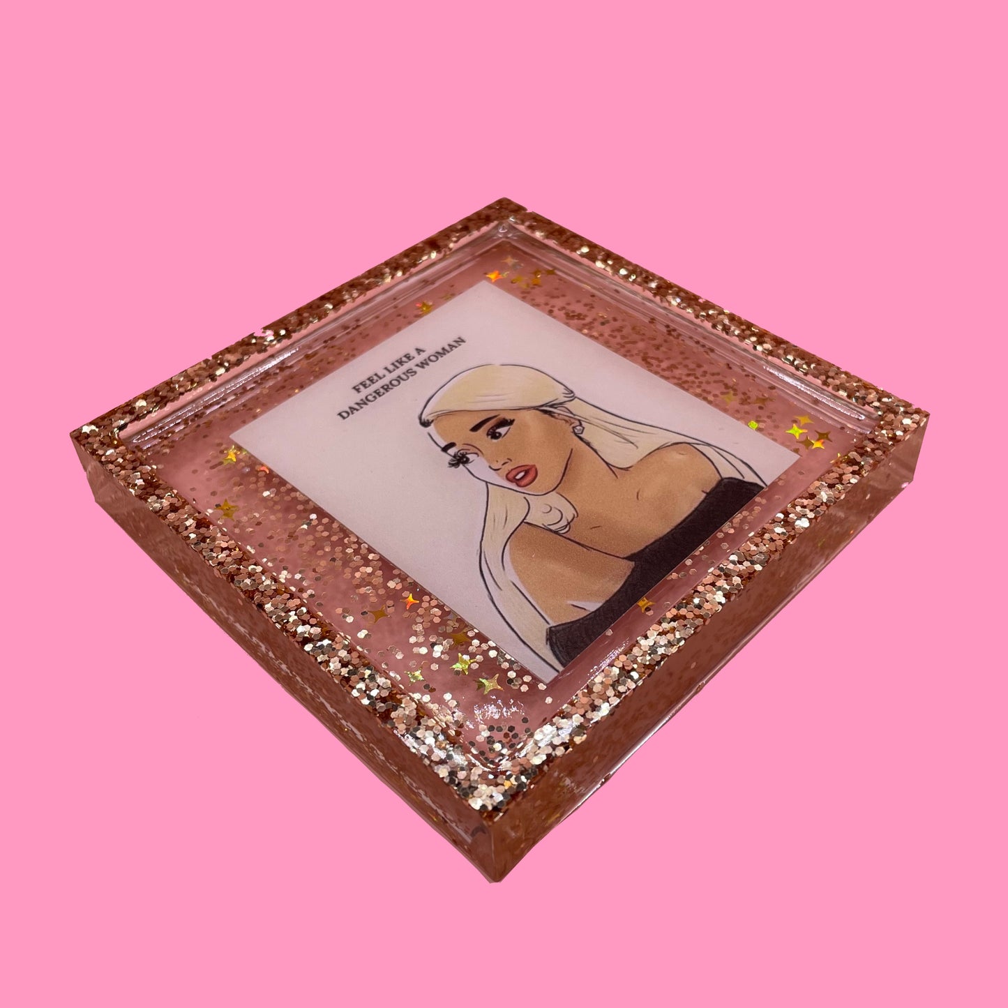Ariana Grande - Dangerous woman