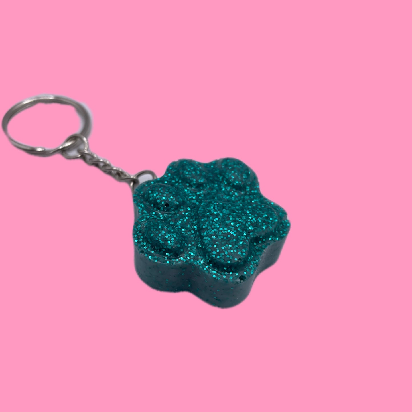 Patte turquoise paillette