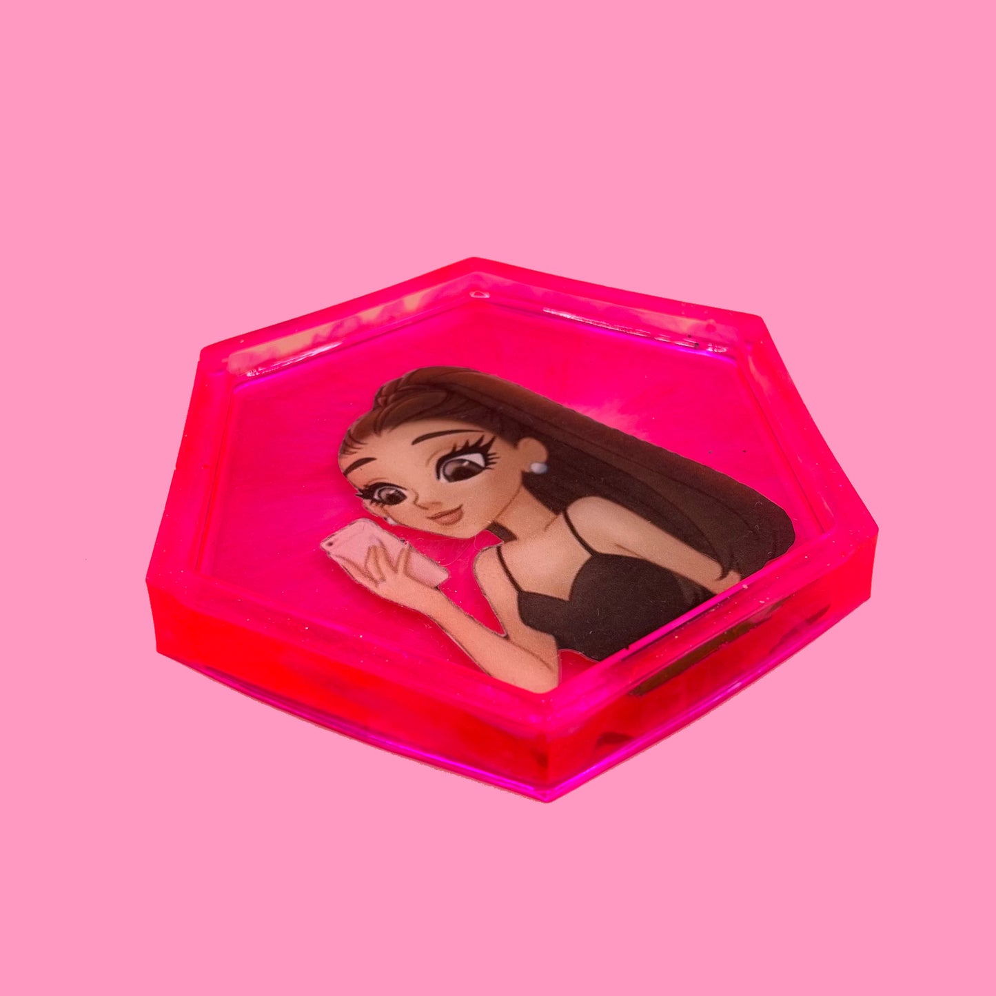 Ariana Grande - Phone