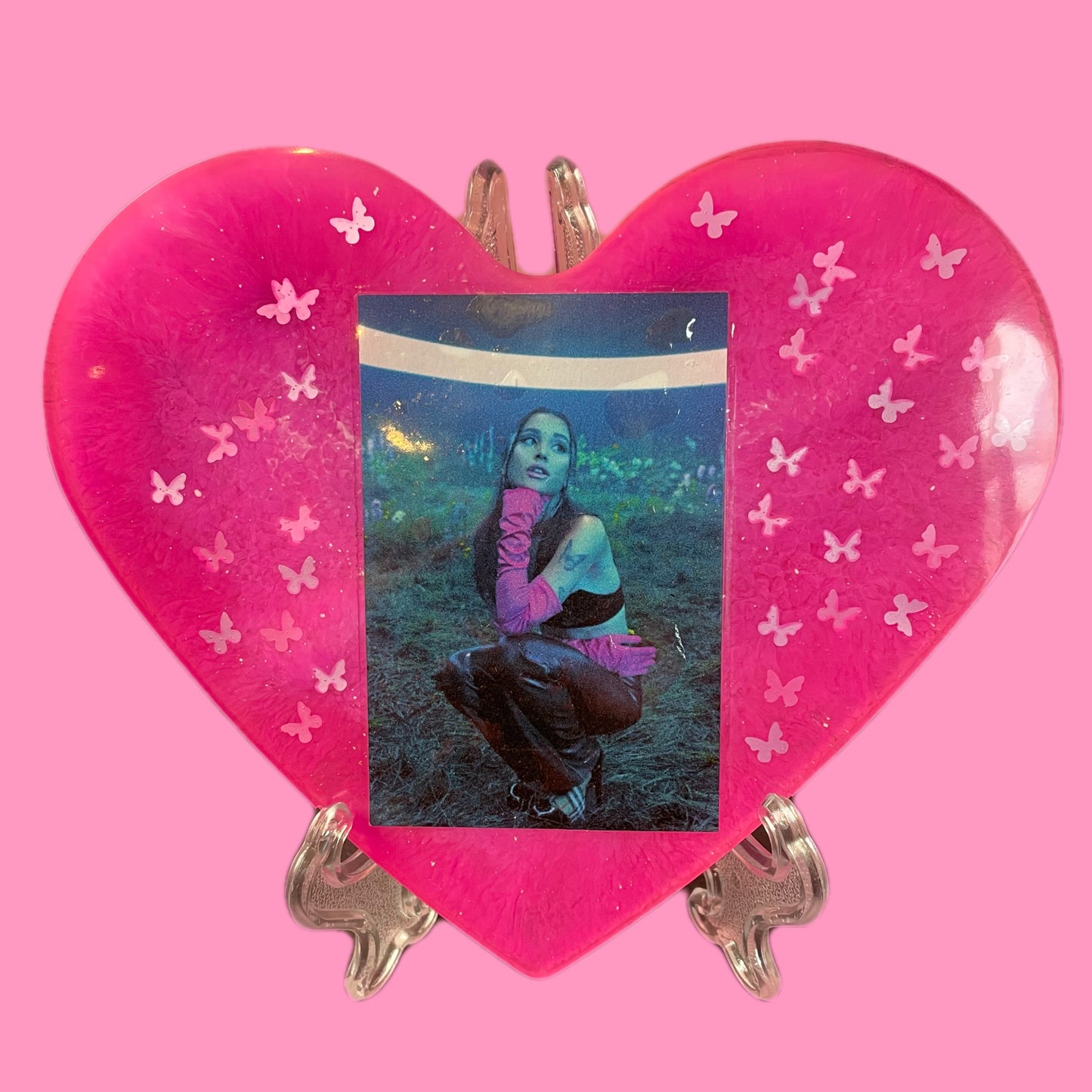 Ariana Grande Heart (DEFAULT)
