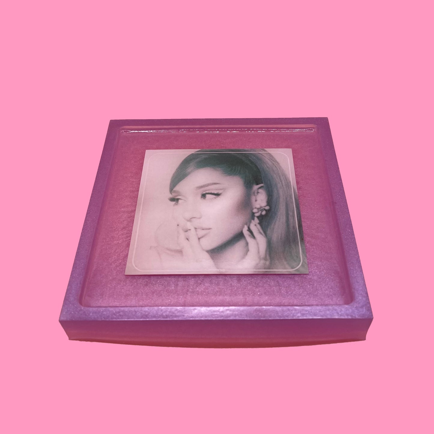 Ariana Grande - Positions