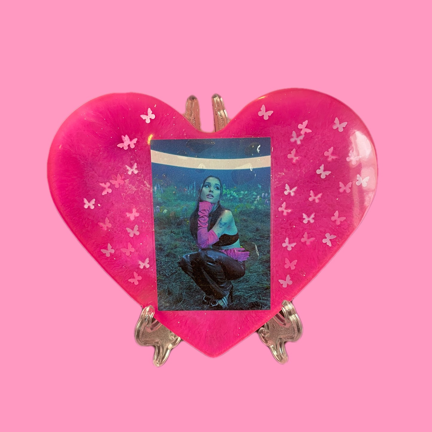 Ariana Grande Heart (DEFAULT)