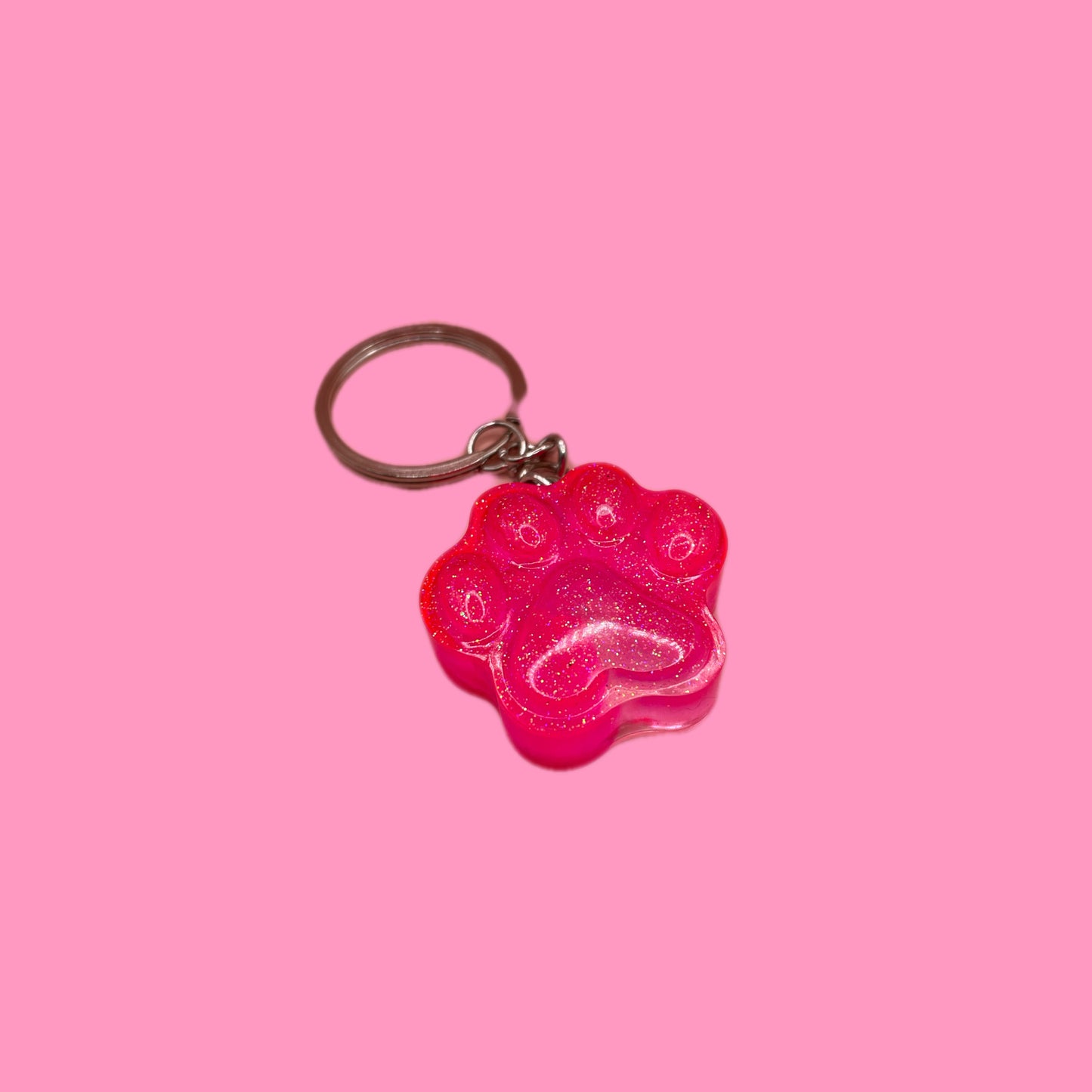 Fuchsia paw